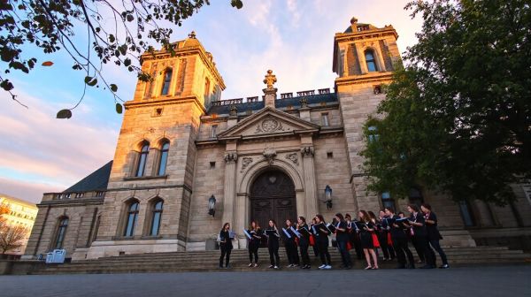 Découvrez les meilleures écoles de chant à Nantes pour s'exprimer
